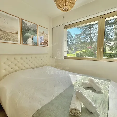 Le Petit Hermitage *